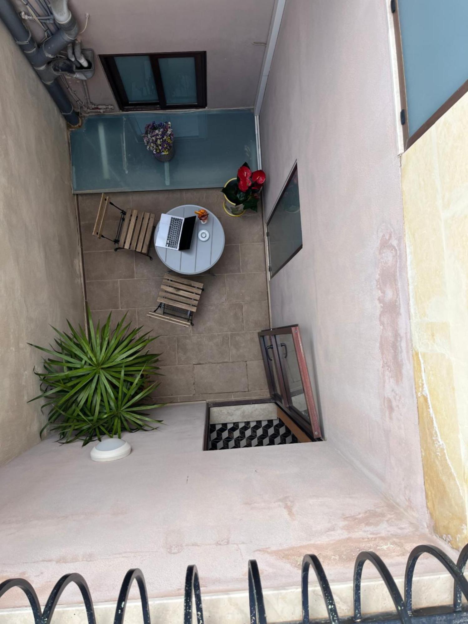 My Travel House Hotel Rabat Bagian luar foto