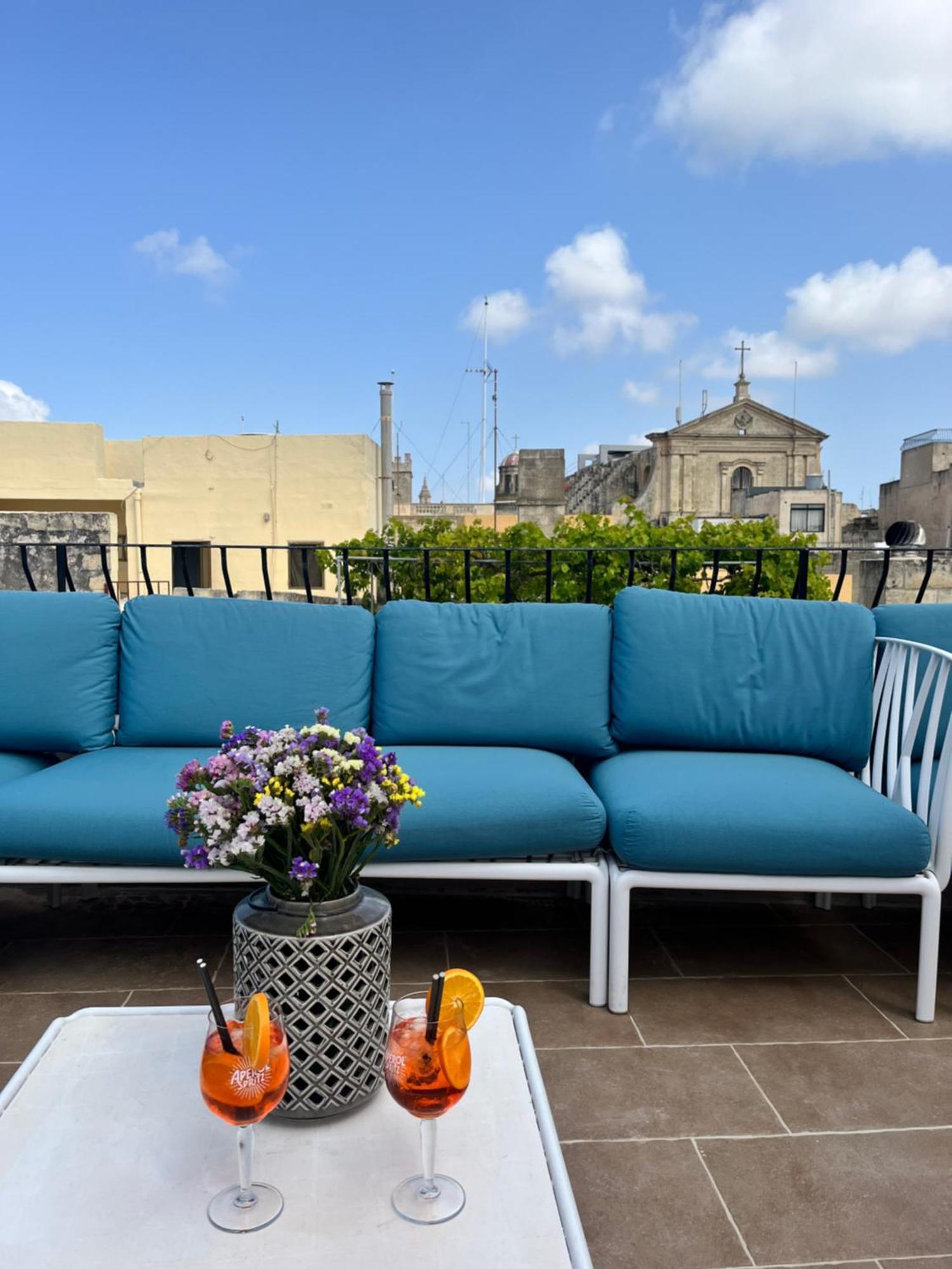 My Travel House Hotel Rabat Bagian luar foto