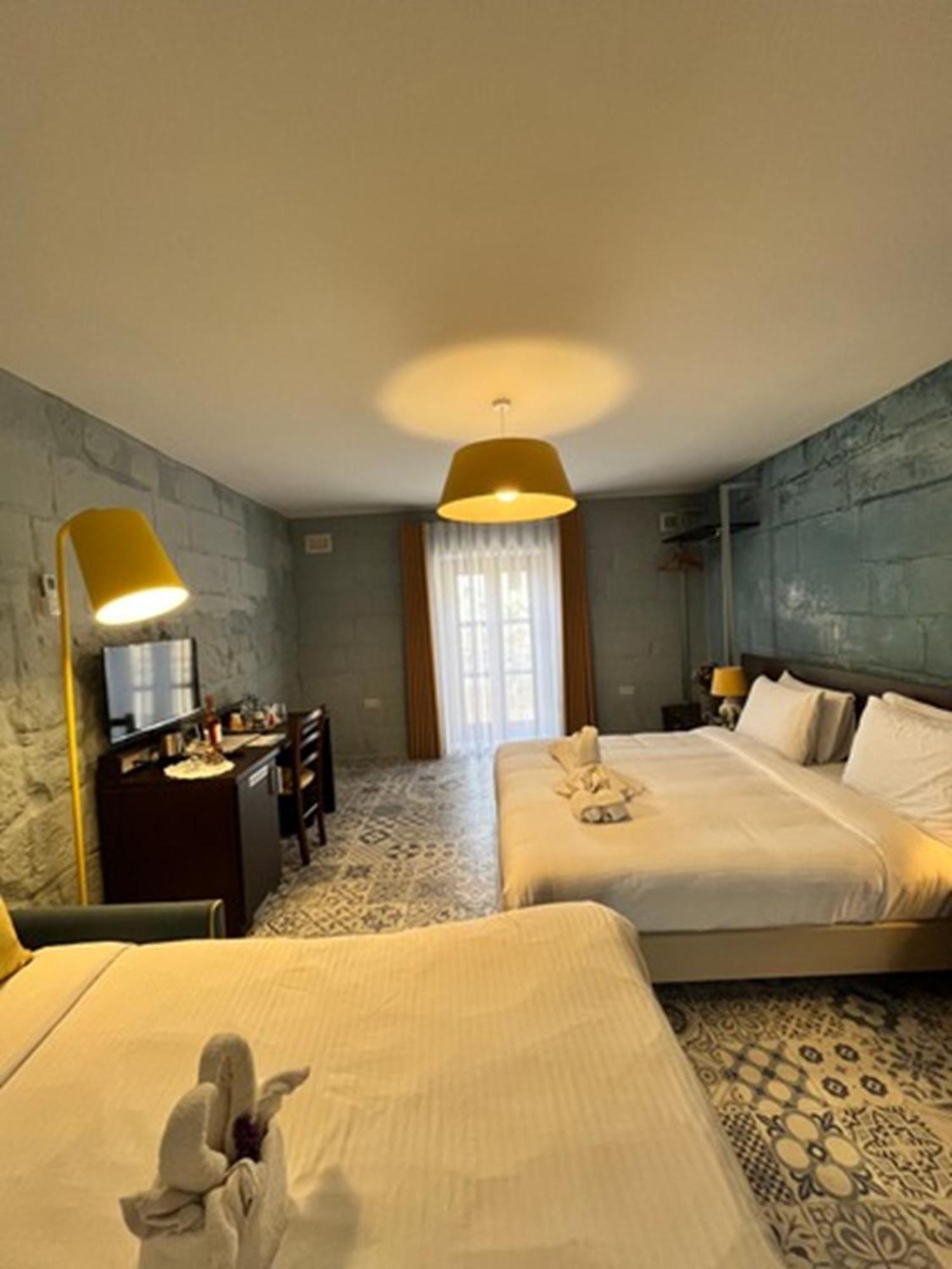 My Travel House Hotel Rabat Bagian luar foto