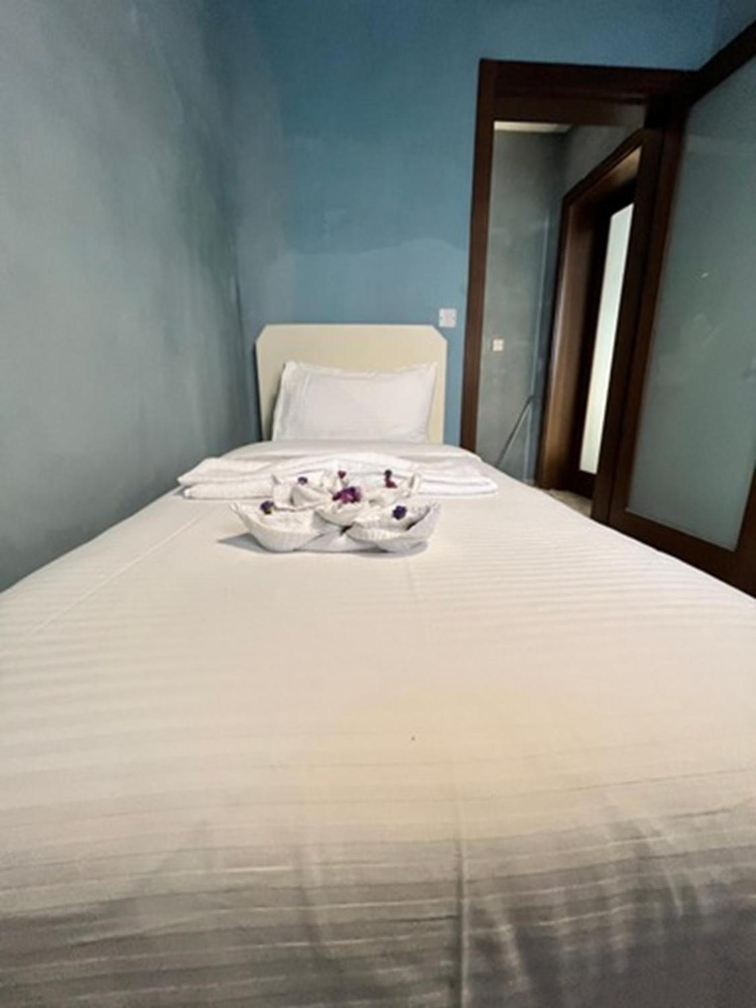 My Travel House Hotel Rabat Bagian luar foto