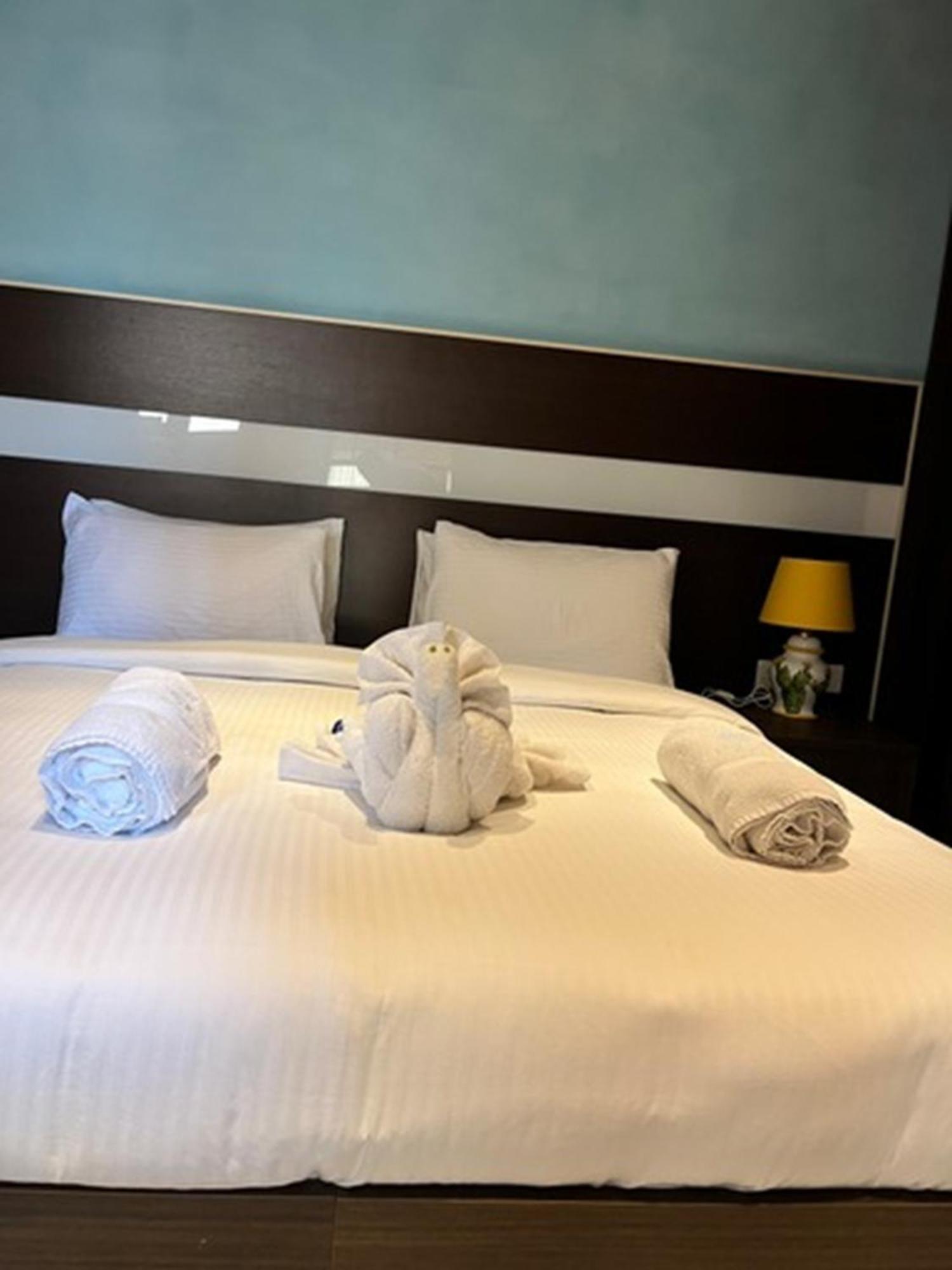 My Travel House Hotel Rabat Bagian luar foto