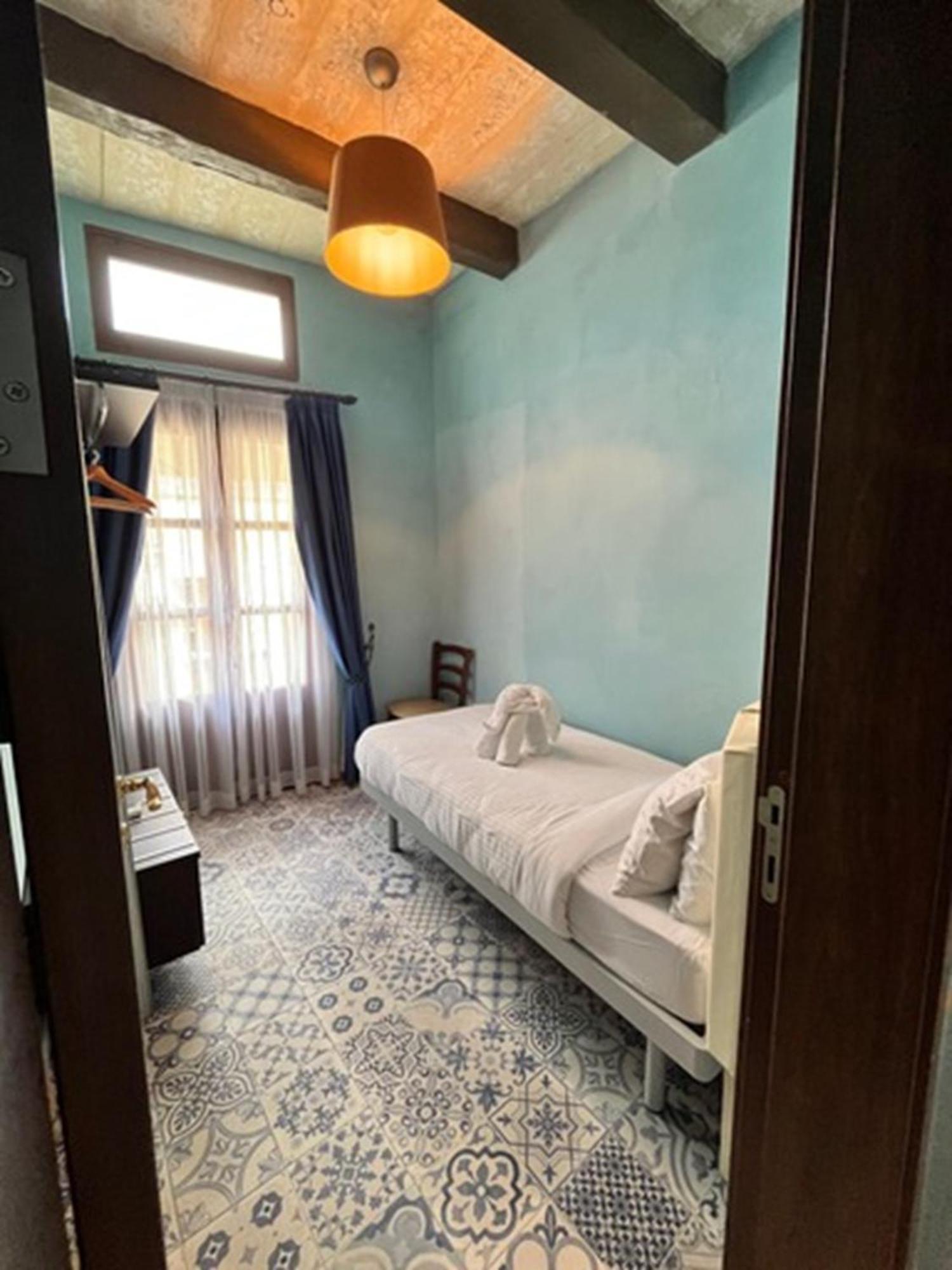 My Travel House Hotel Rabat Bagian luar foto
