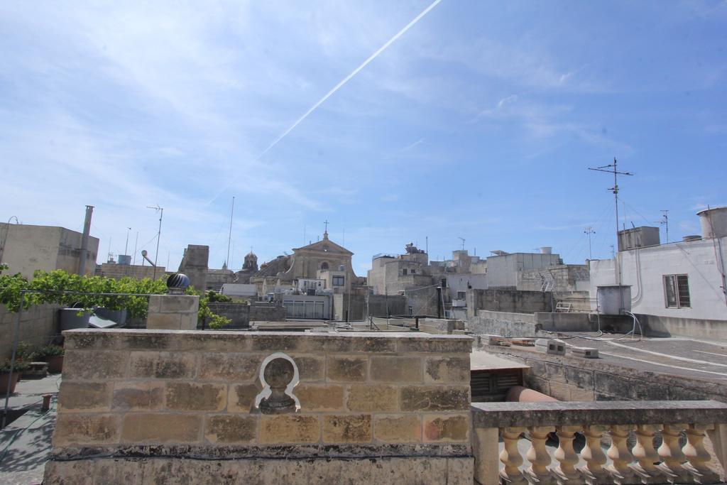 My Travel House Hotel Rabat Bagian luar foto